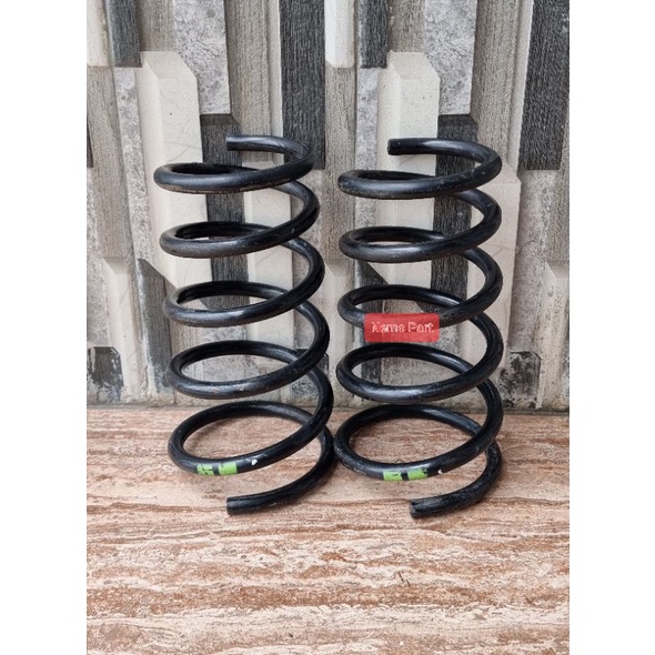 Coil Spring Per Toyota Avanza Xenia Old / New Avanza / New Xenia / Veloz 2004-2019 Belakang Original