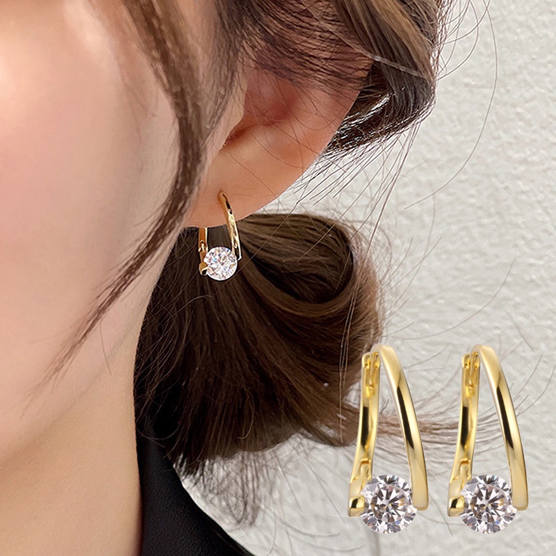 Anting Stud Zircon Berlian Imitasi Shiny Gaya Korea Untuk Aksesoris Perhiasan Wanita