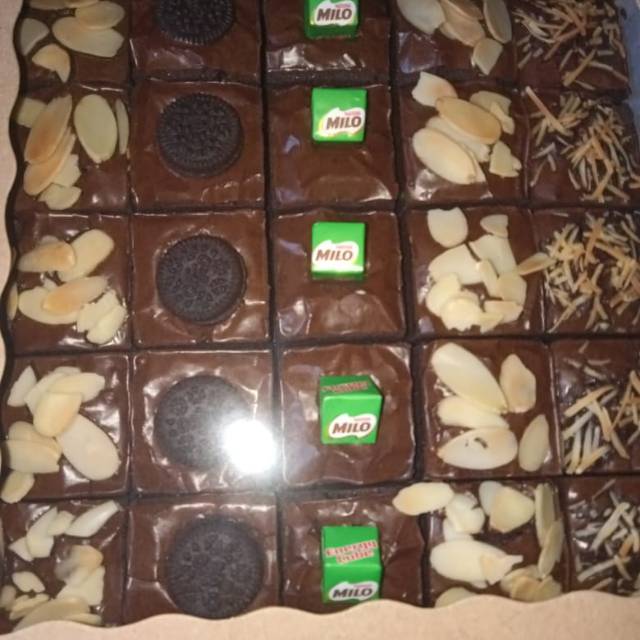 

Brownies shiny crust