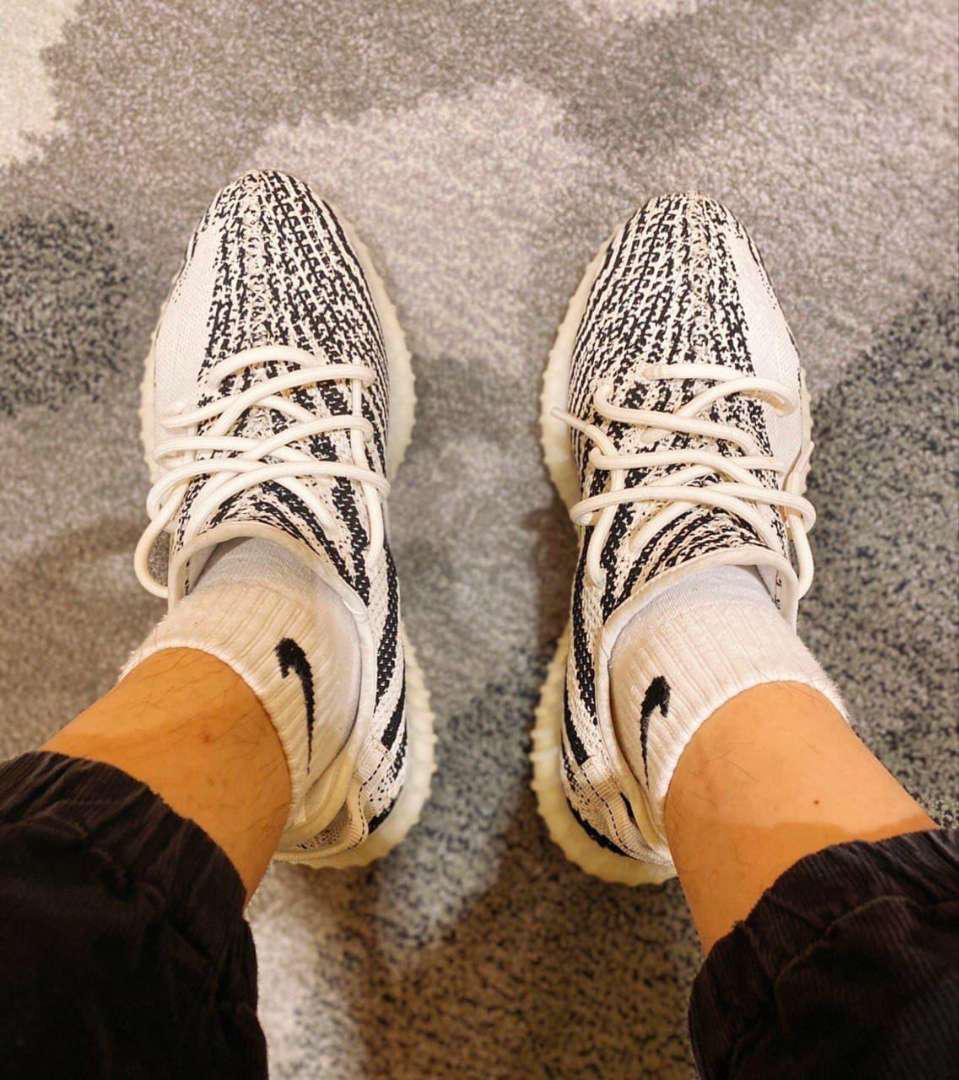 yeezy zebra size 7