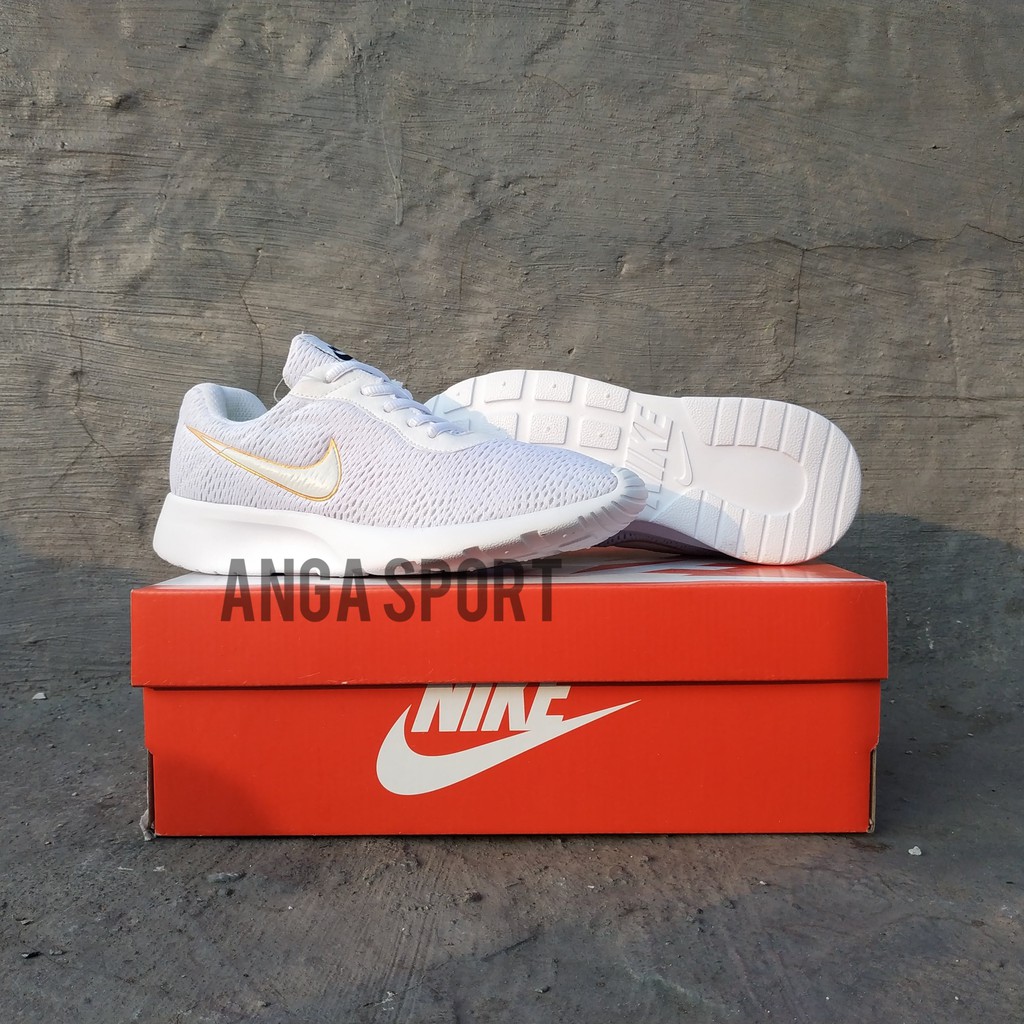 SEPATU WANITA NIKE TANJUN RUNNING PUTIH SEPATU OLAHRAGA LARI PREMIUM QUALITY MADE IN VIETNAM