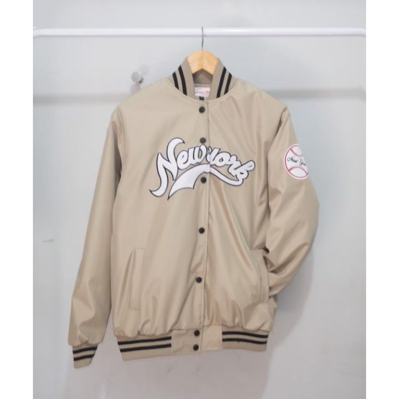 Jaket bomber Varsity New York