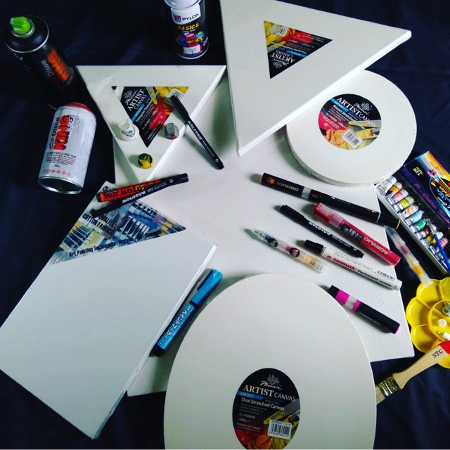 

CANVAS (triangular, round, oval, square)