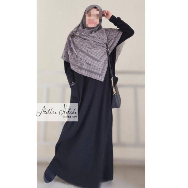 daily dress waffle uniqlo hitam