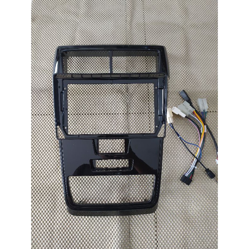 FRAME HEAD UNIT 9 INCH DAN SOKET AVANZA XENIA