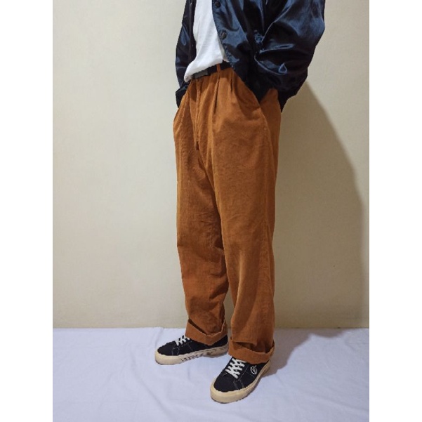 Celana Corduroy Penthouse