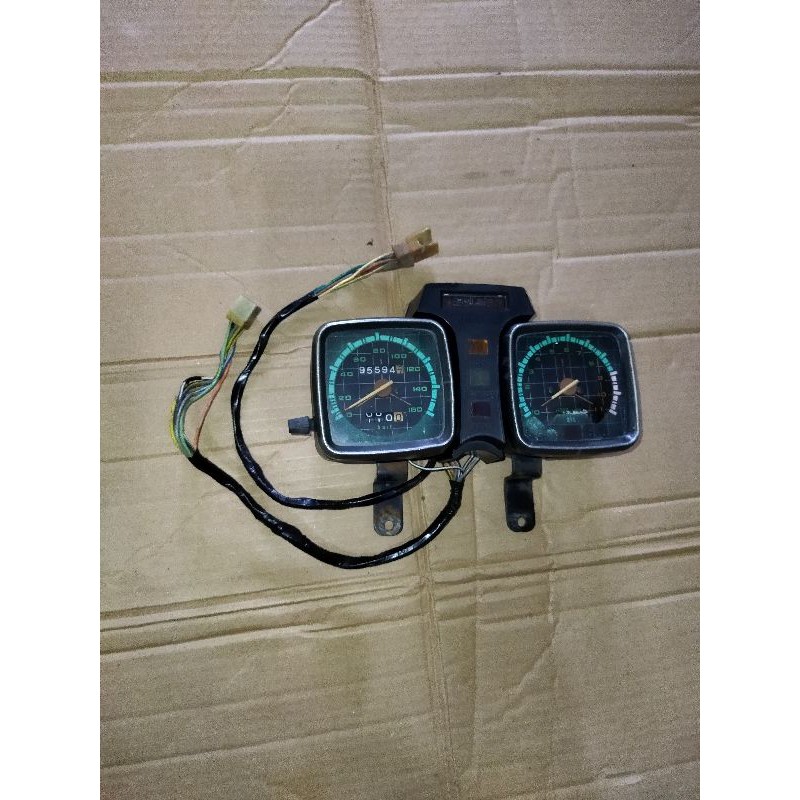 speedometer suzuki trs original