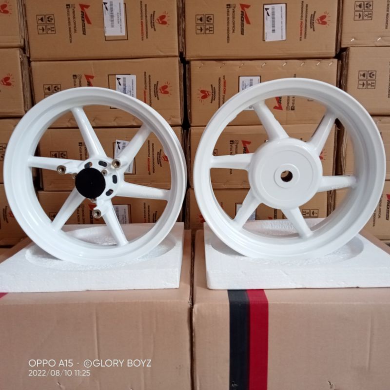 Vrossi sanca Aerox 155 velg rossi sanca aerox 155 vrossi aerox