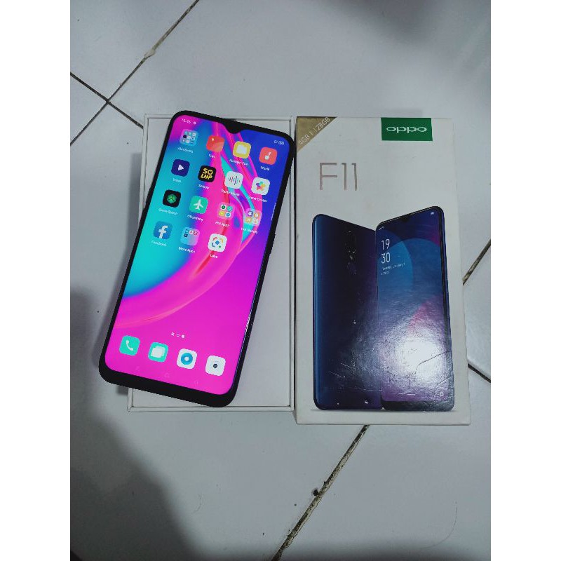OPPO F11 RAM 4GB// ROM 128GB// SECOND FULLSET