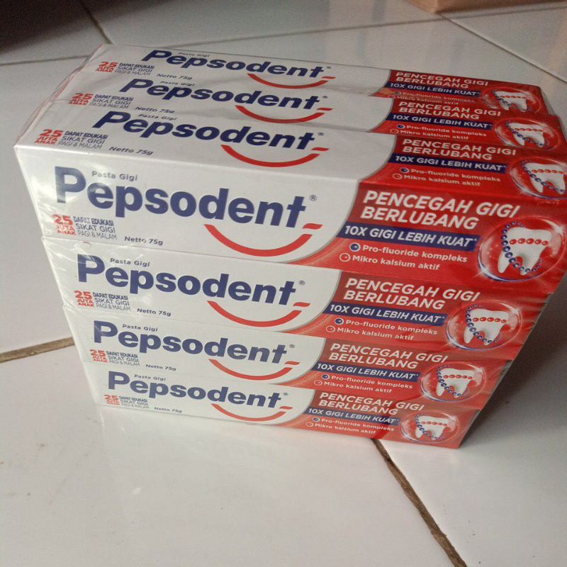 Pepsodent 75g 1 pack isi 12 pcs