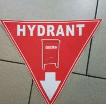 

STIKER SEGITIGA HYDRANT 20x20cm. APAR Panel Sign rambu k3