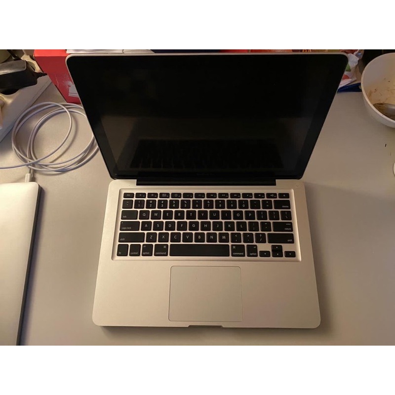 macbook pro 2010