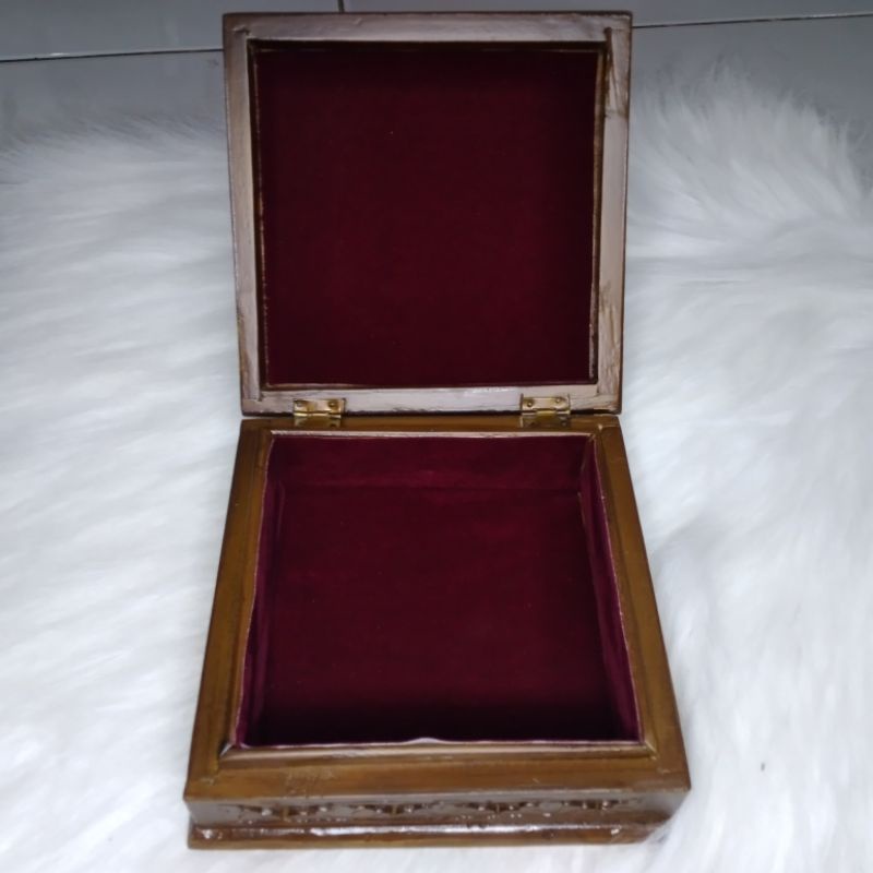 Termurah Kotak Perhiasan Kayu Motif Cukit Kayu Jati Asli / Kotak Box Seserahan / Box Cincin Tunangan / Kotak EmasJati asli