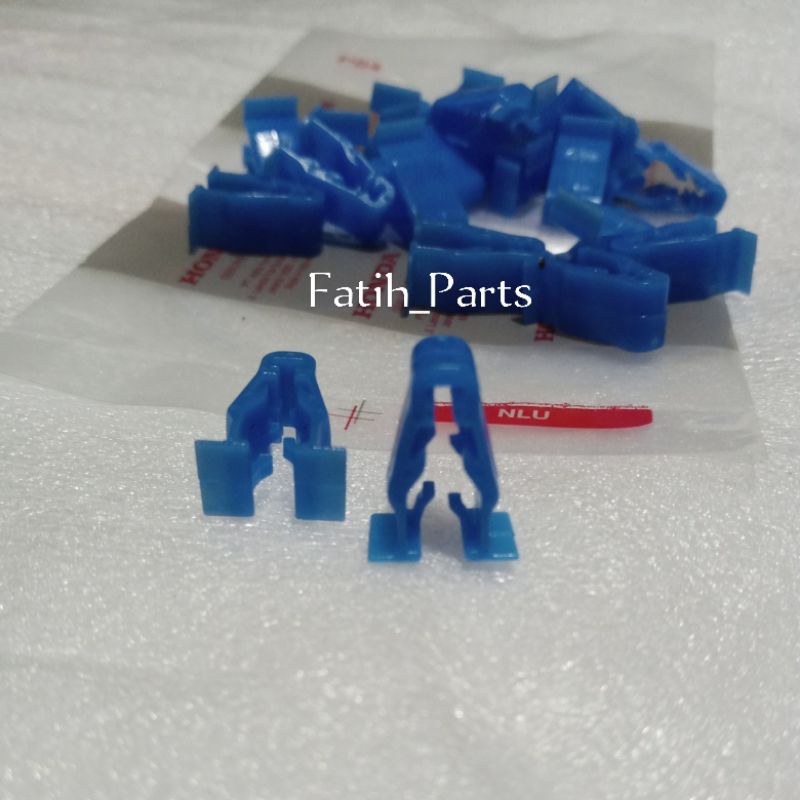 BAUT KLIP DASI PANEL BODY BEAT ESP VARIO FI 125 SEMUA MATIC HONDA ORISINIL CKD KLIP PLASTIK BIRU ORI