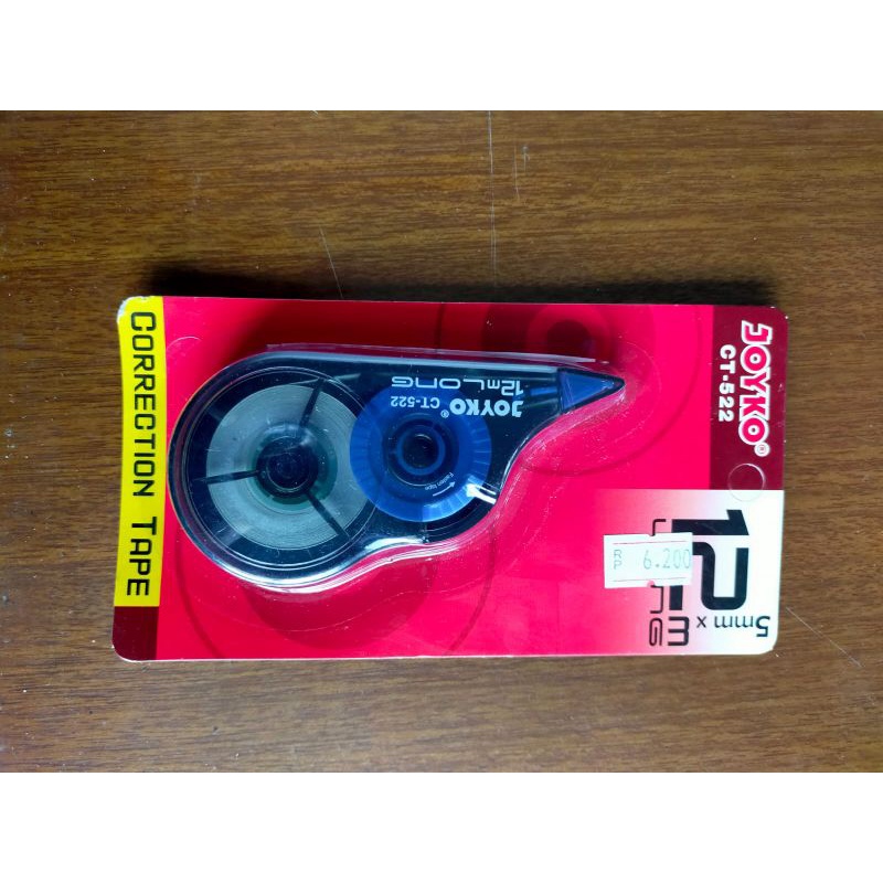 

Tipe X Correction Tape