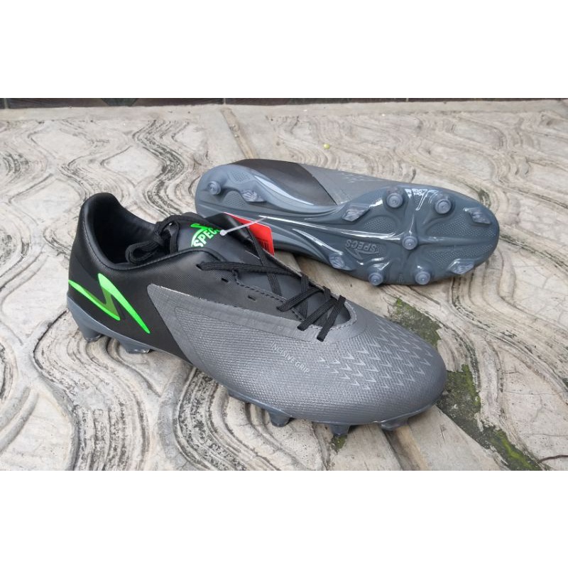 specs sepatu bola reacto blitz elite fg