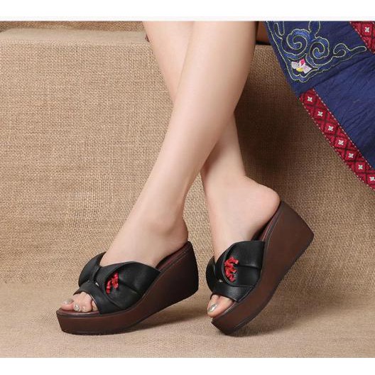 Sandal Wedges Wanita Valerie SDW276 Hitam