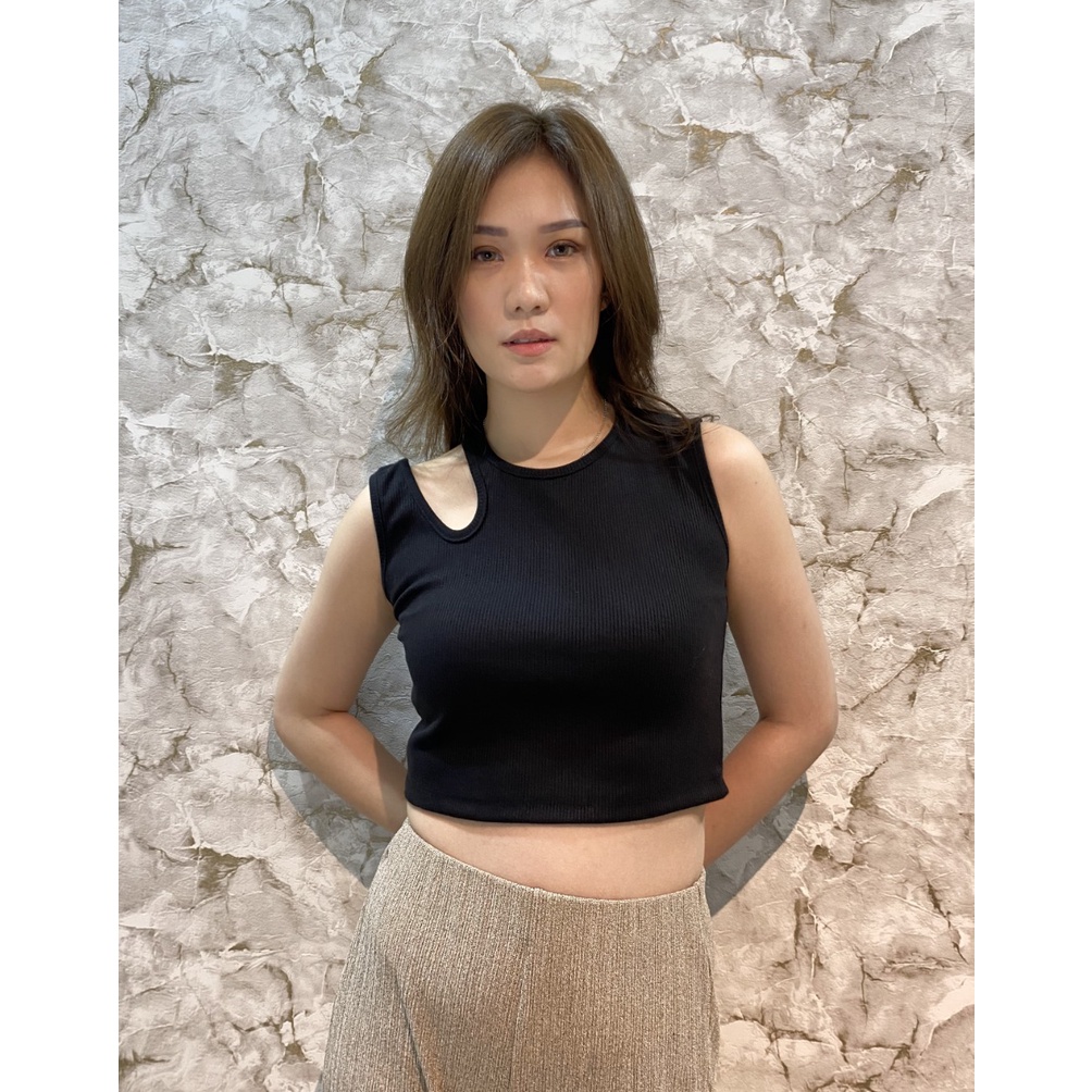 MODAVIE - CALVINA Tanktop Crop Tank Top Korean Style Baju Atasan Wanita Kaos