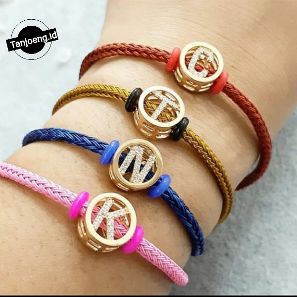 Gelang Tali Huruf Inisial Nama Couple Tali Kawat Pandora Anti Air Waterproof