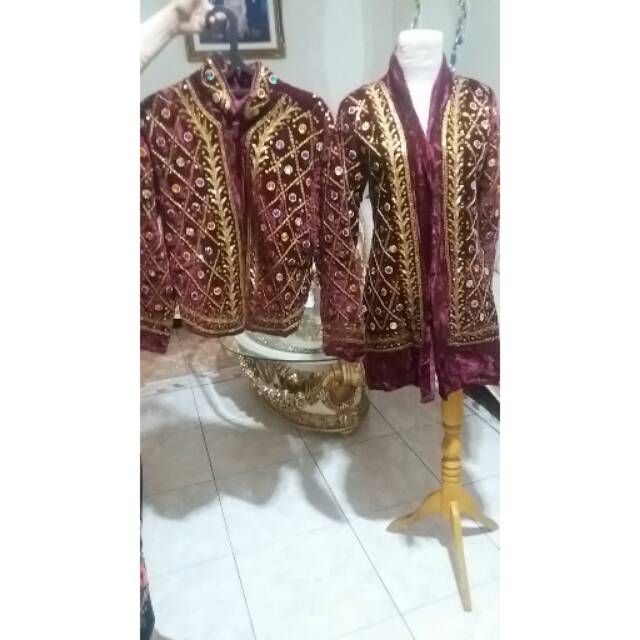 Baju pengantin jawa couple