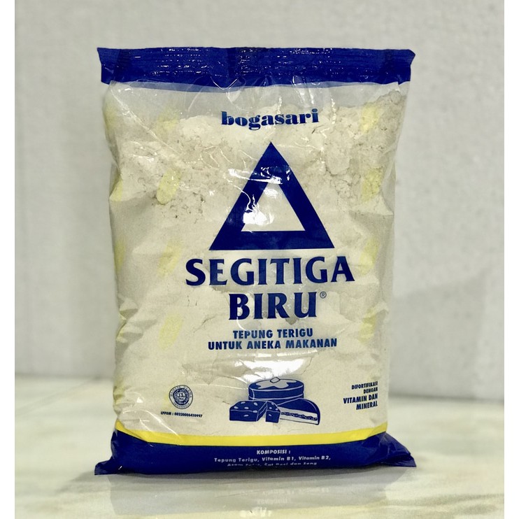 

BEST SELLER TEPUNG SEGITIGA BIRU EKONOMIS 1 KG !!!
