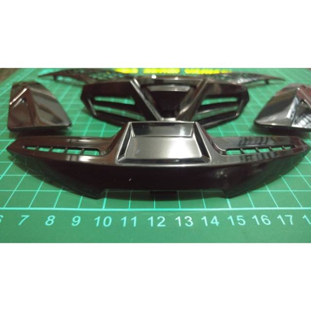 Ventilasi belakang helm KBC THX RSV