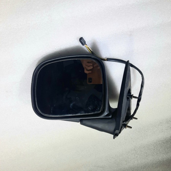 Spion KIRI mobil Opel Blazer DOHC