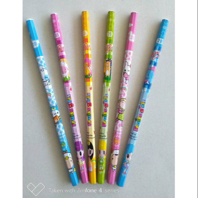 

Pensil 2B Pensil Karakter ( 1 buah )