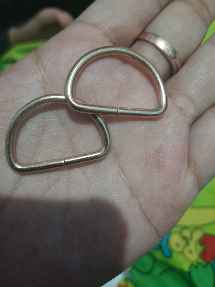 Ring D 25 Mm Tebal 3 Mm Warna Emas Muda