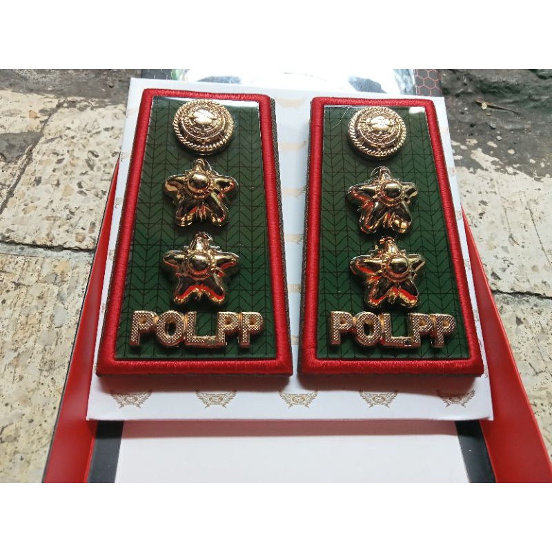 PANGKAT PDH POL PP 4A LIS MERAH