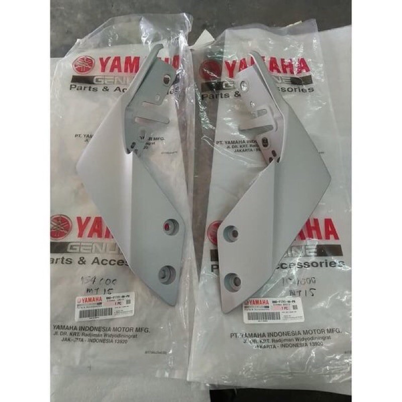 cover body belakang mt15 body mt15 mat grey sepasang original