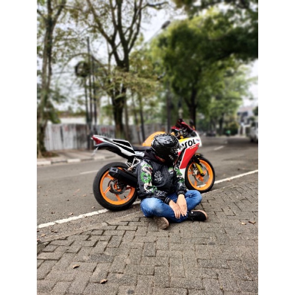Prostreet Sukajan Snake Venom