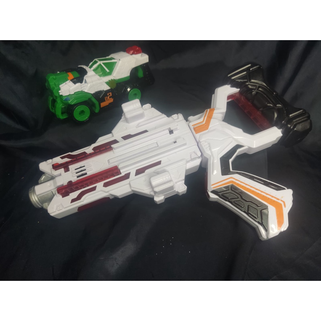 Lupinranger VS Patranger DX VS Changer + Dial Fighter 02