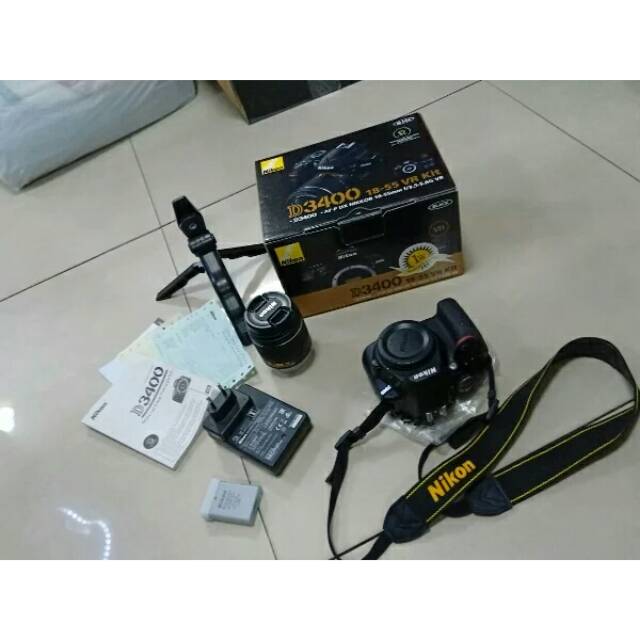 Camera Nikon D3400