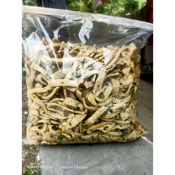 

Basreng pedas daun jeruk
