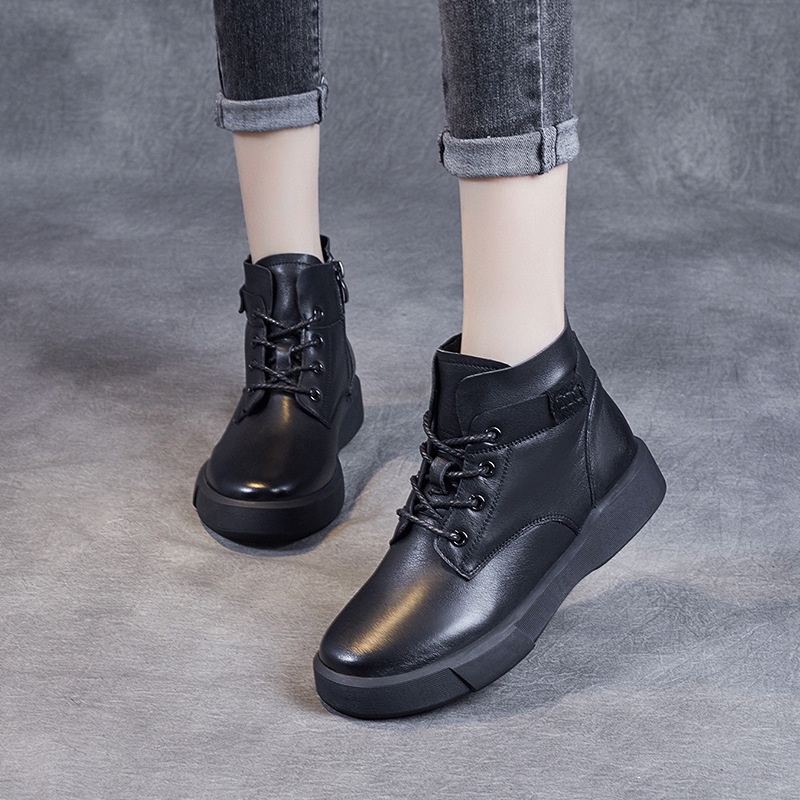 Dr. Martin Boot Sepatu Wanita Asli Kulit Retro Pendek Dr. Martens Boots Wanita 2021  Lace-Up Short D