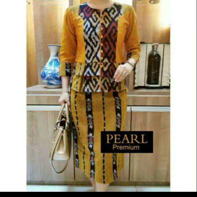 Baju kantor tenun motif toraja yelow