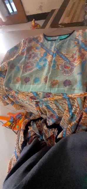 Shabiyan 01 Gamis Ceruty Batik Set Khimar