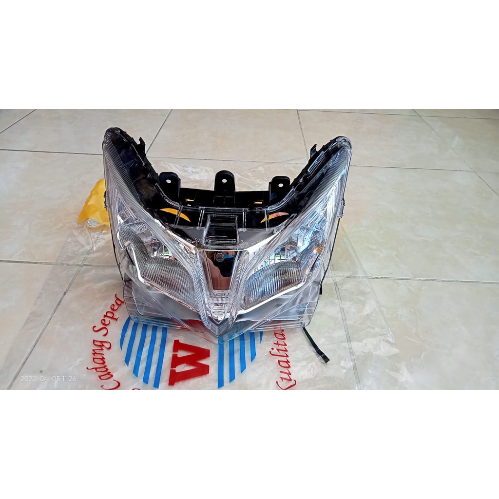 LAMPU DEPAN VARIO TECHNO 125 / REFLEKTOR VARIO TECHNO 125