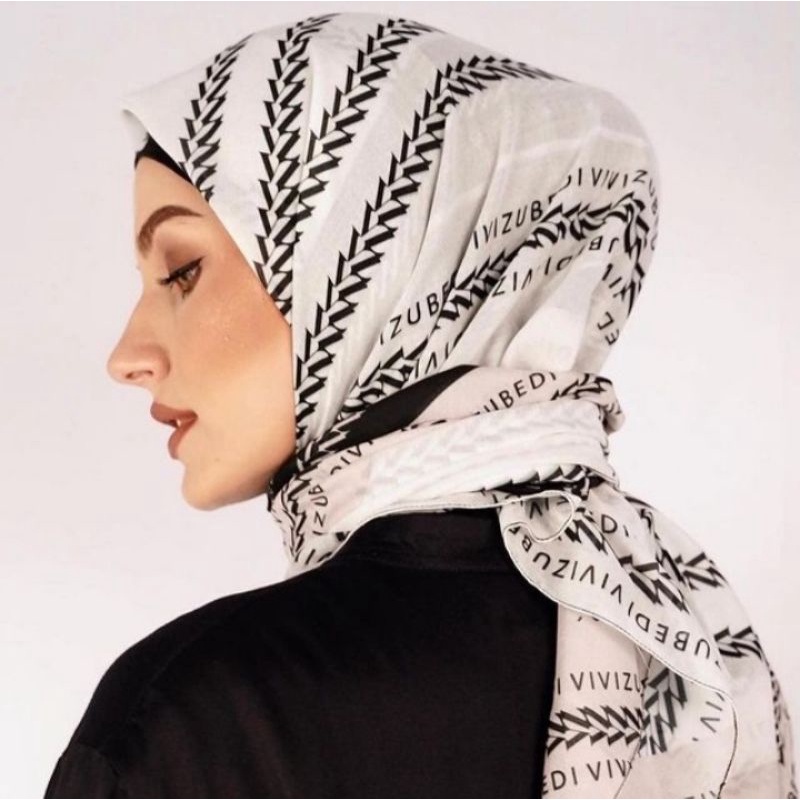 Zeamaya Scarf by Vivi Zubedi in white
