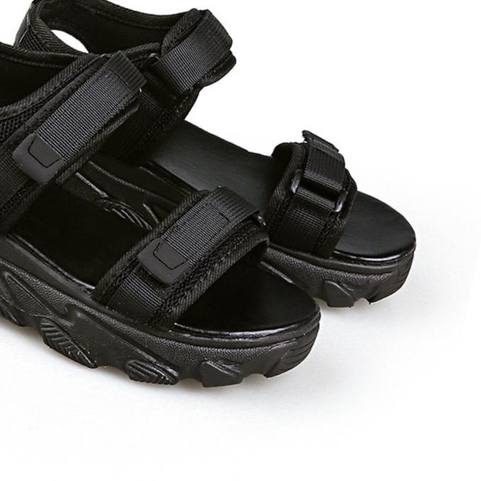 ✬ SOVELLA Kazumi Sepatu Sendal Kasual Sandal Gunung Wanita Import SP2048 ➬