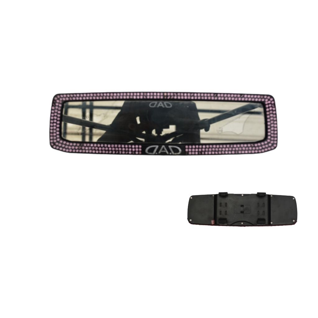 Spion Dalam berlian DAD