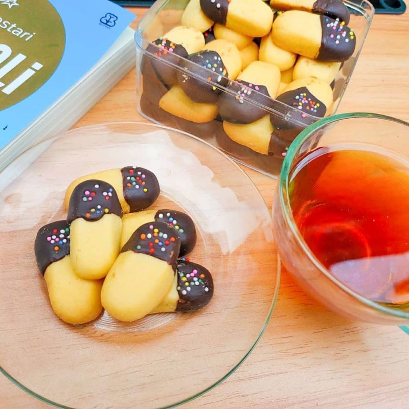 

Kue Celup Coklat