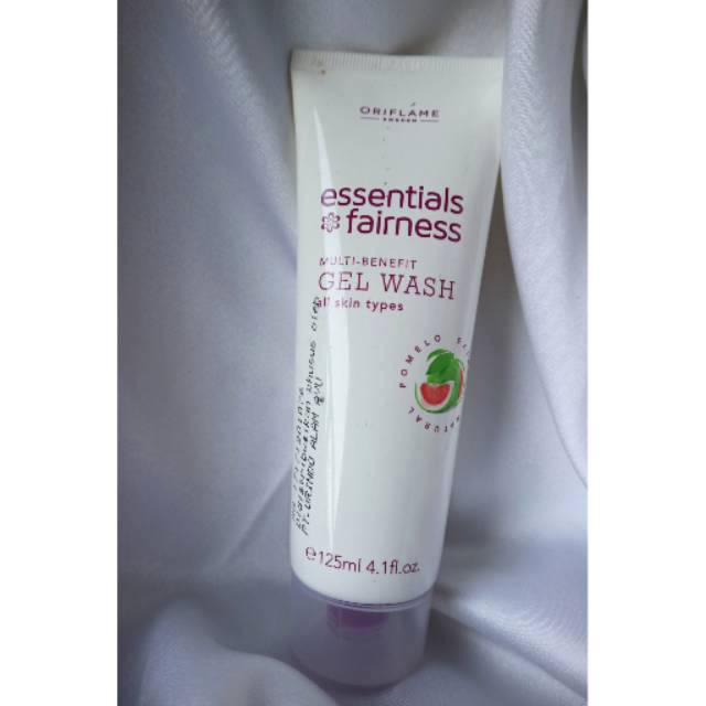 Oriflame Essentials Fairness Gel Wash