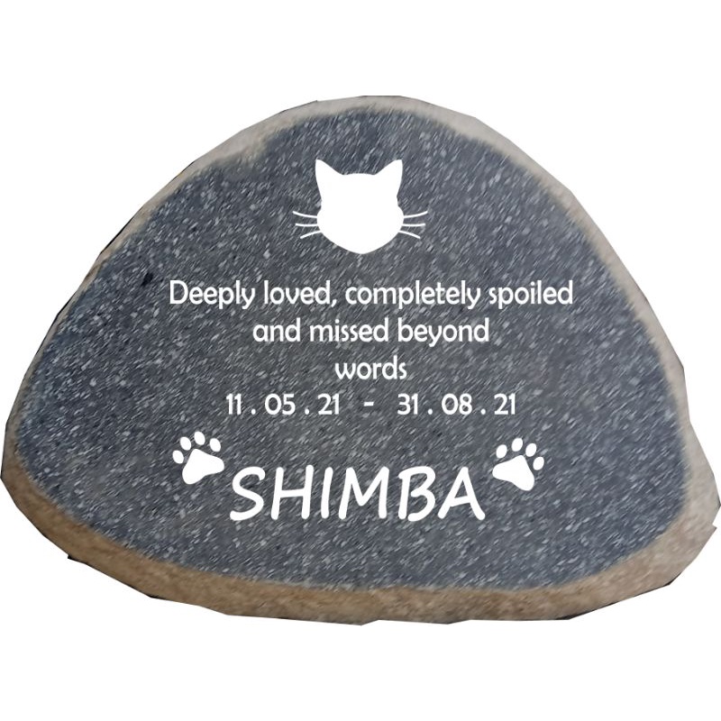 BATU NISAN HEWAN KESAYANGAN