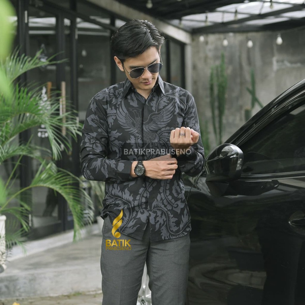 TORANAJANA KEMEJA BATIK PRIA LENGAN PANJANG SLIM FIT SLIMFIT ORIGINAL ORIGINAL BATIK PRABUSENO FULL 