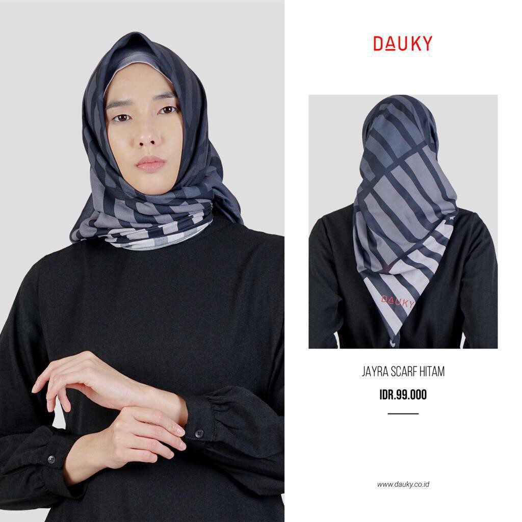 DAUKY HIJAB SEGI EMPAT MOTIF BAHAN VOAL - JAYRA SCARF