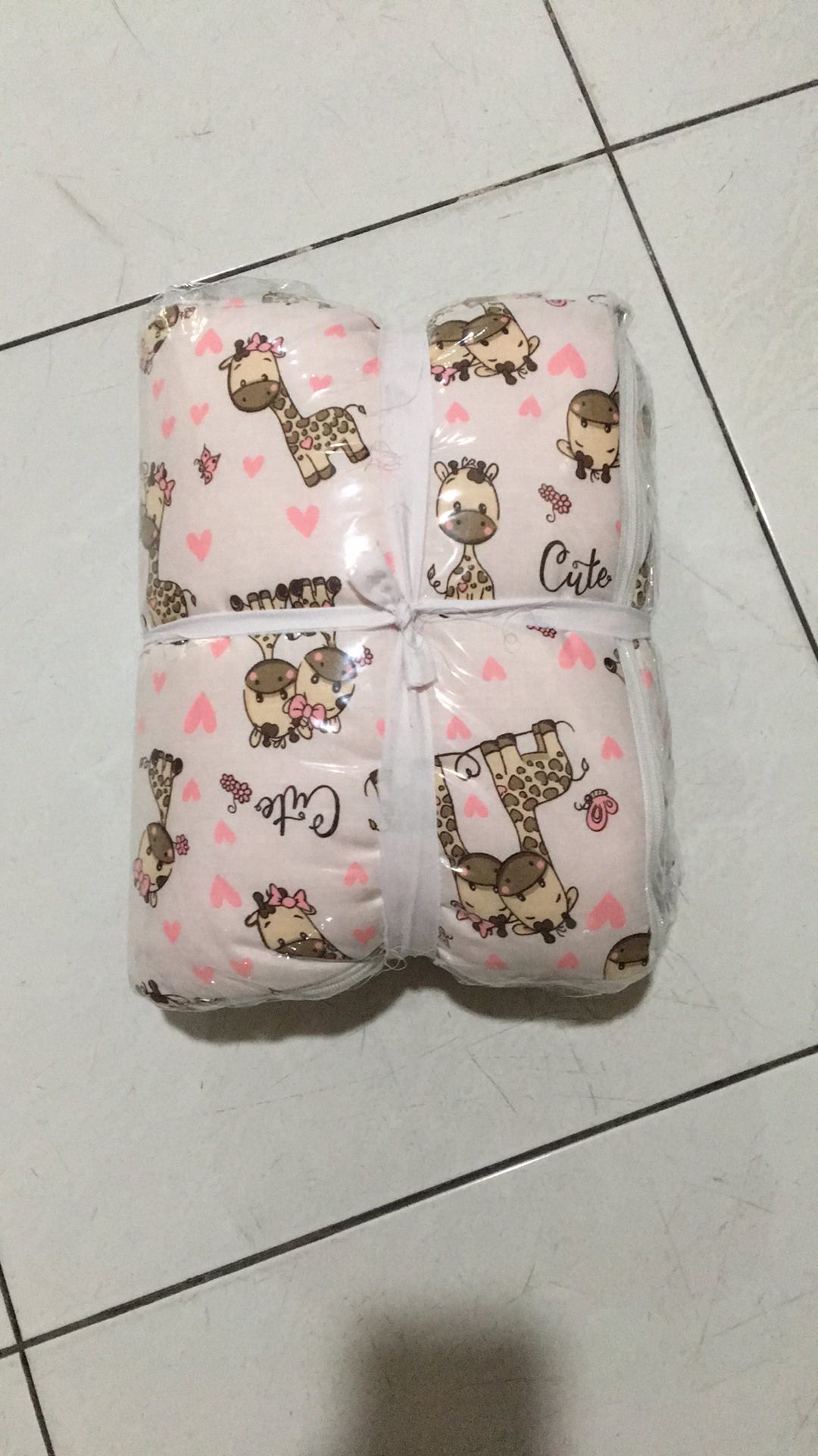 Balmut Besar / Bantal Selimut - Cute Giraffe - Halus Adem