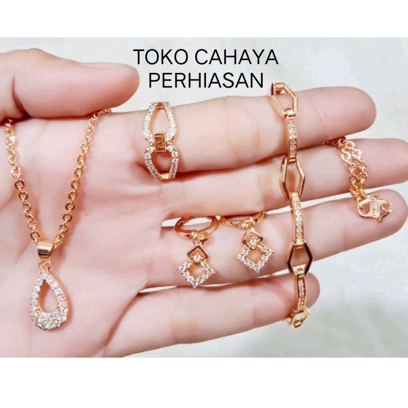 set perhiasan wanita lengkap cantik kode G1,1 set perhiasan wanita lmurah,set perhiasan xuping wanit