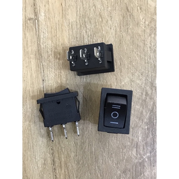 Saklar Rocker Switch  3 kaki On-Off-On Hitam